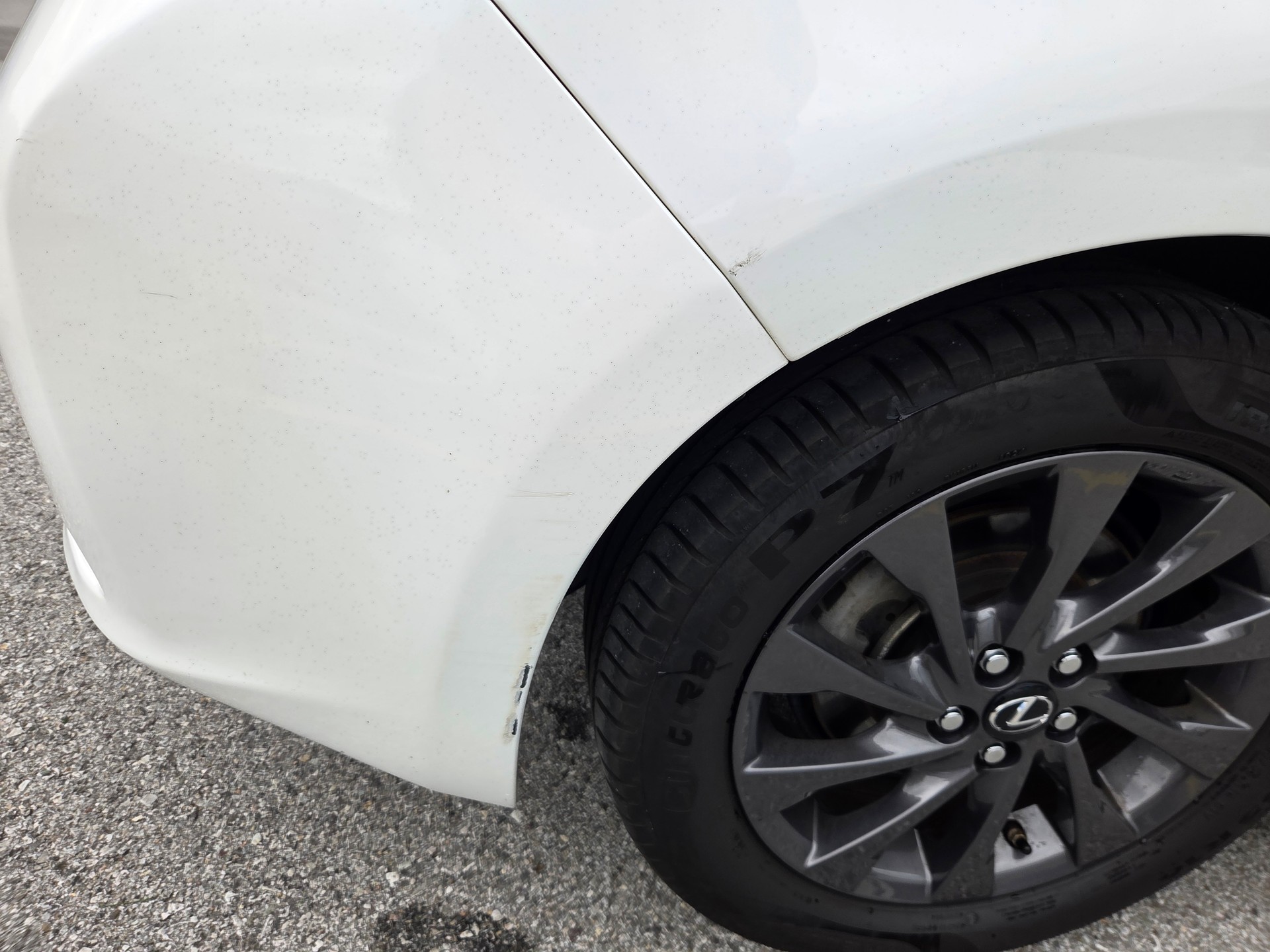 LEXUS 200h Excellence-image-5