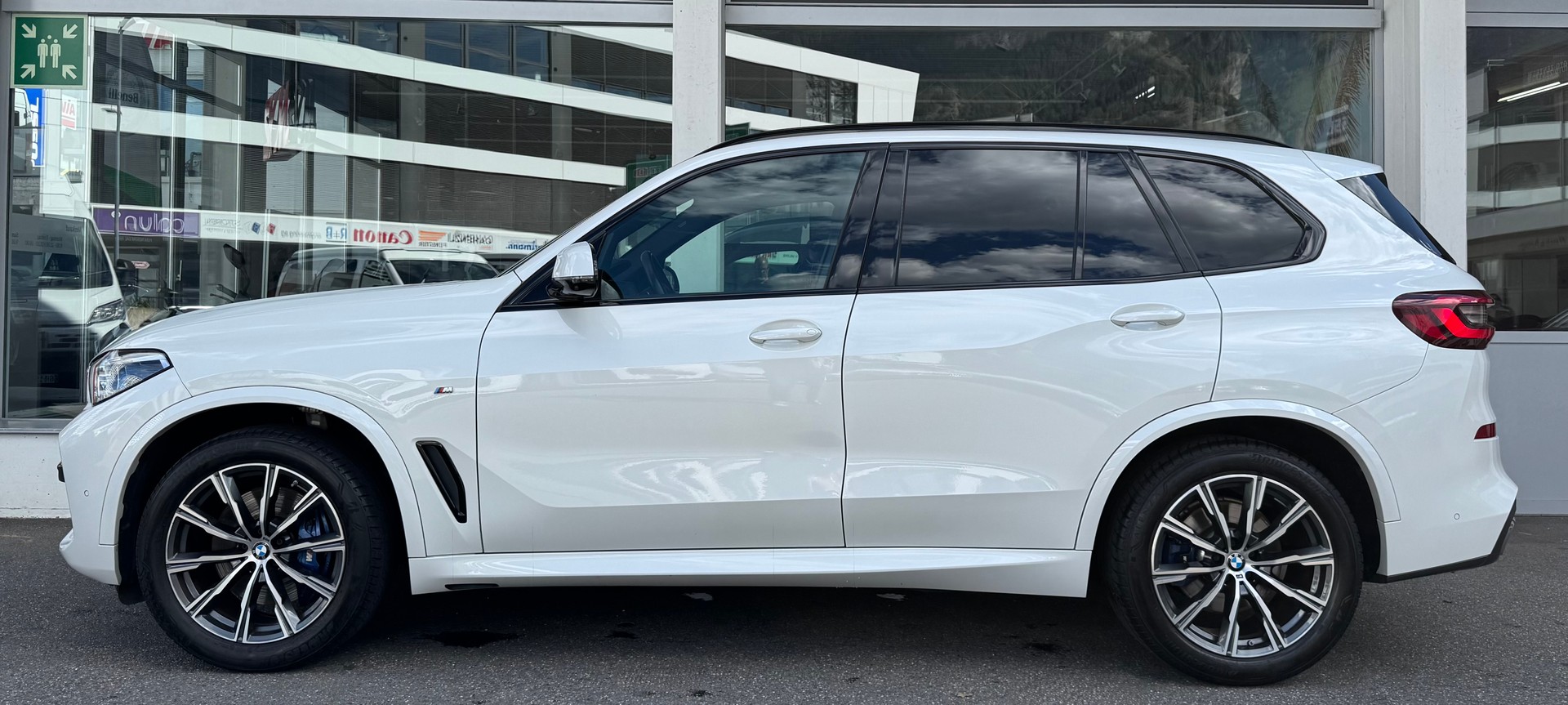 BMW X5 xDrive 48V 40i M Sport Steptronic-image-2