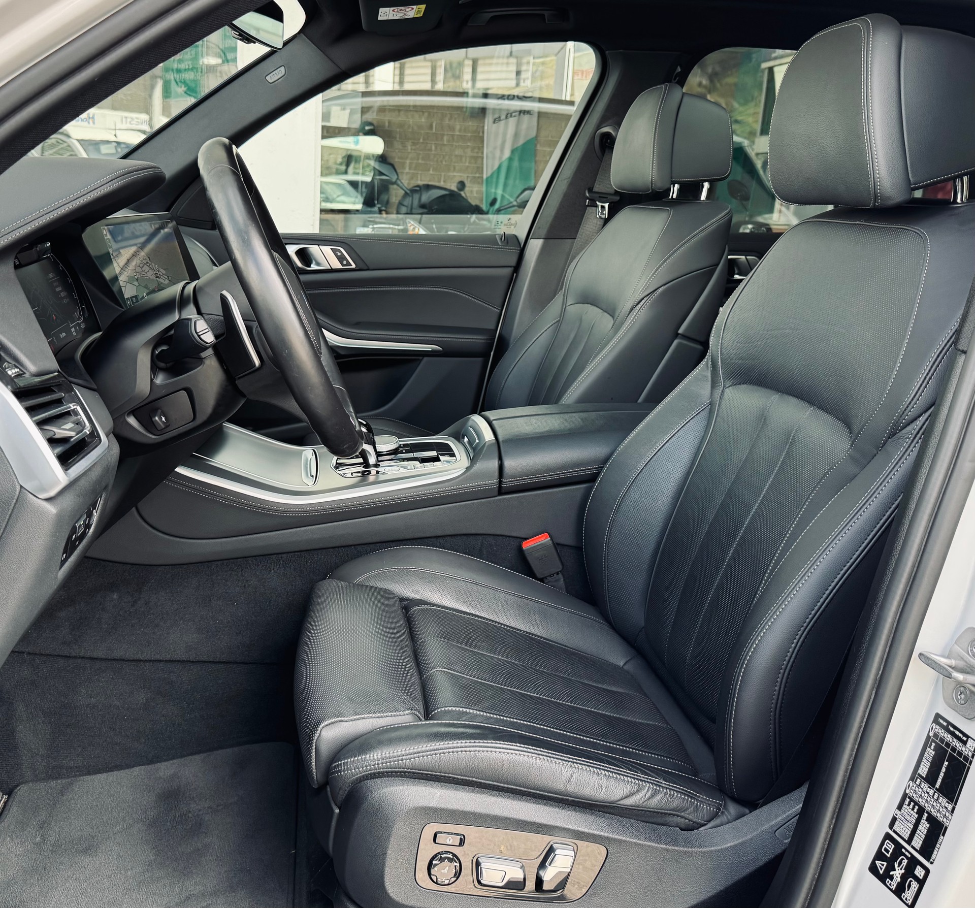 BMW X5 xDrive 48V 40i M Sport Steptronic-image-7