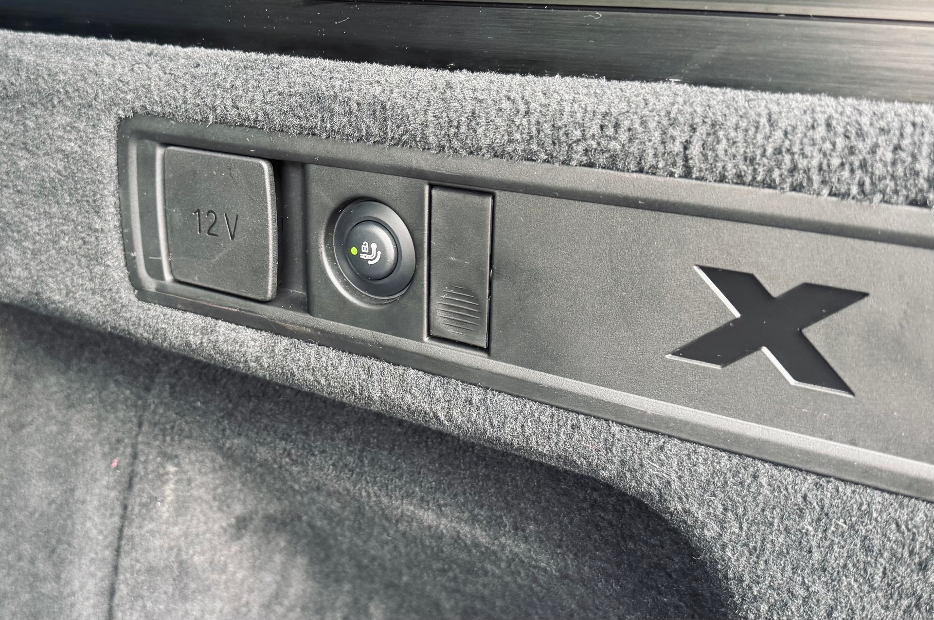 BMW X5 xDrive 48V 40i M Sport Steptronic-image-13