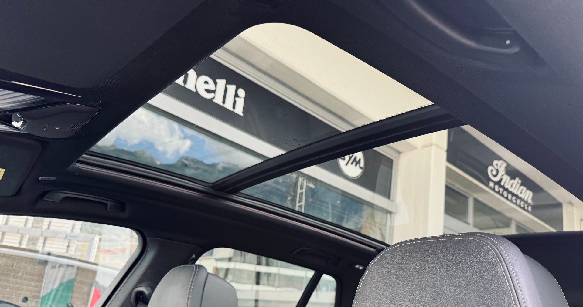 BMW X5 xDrive 48V 40i M Sport Steptronic-image-9