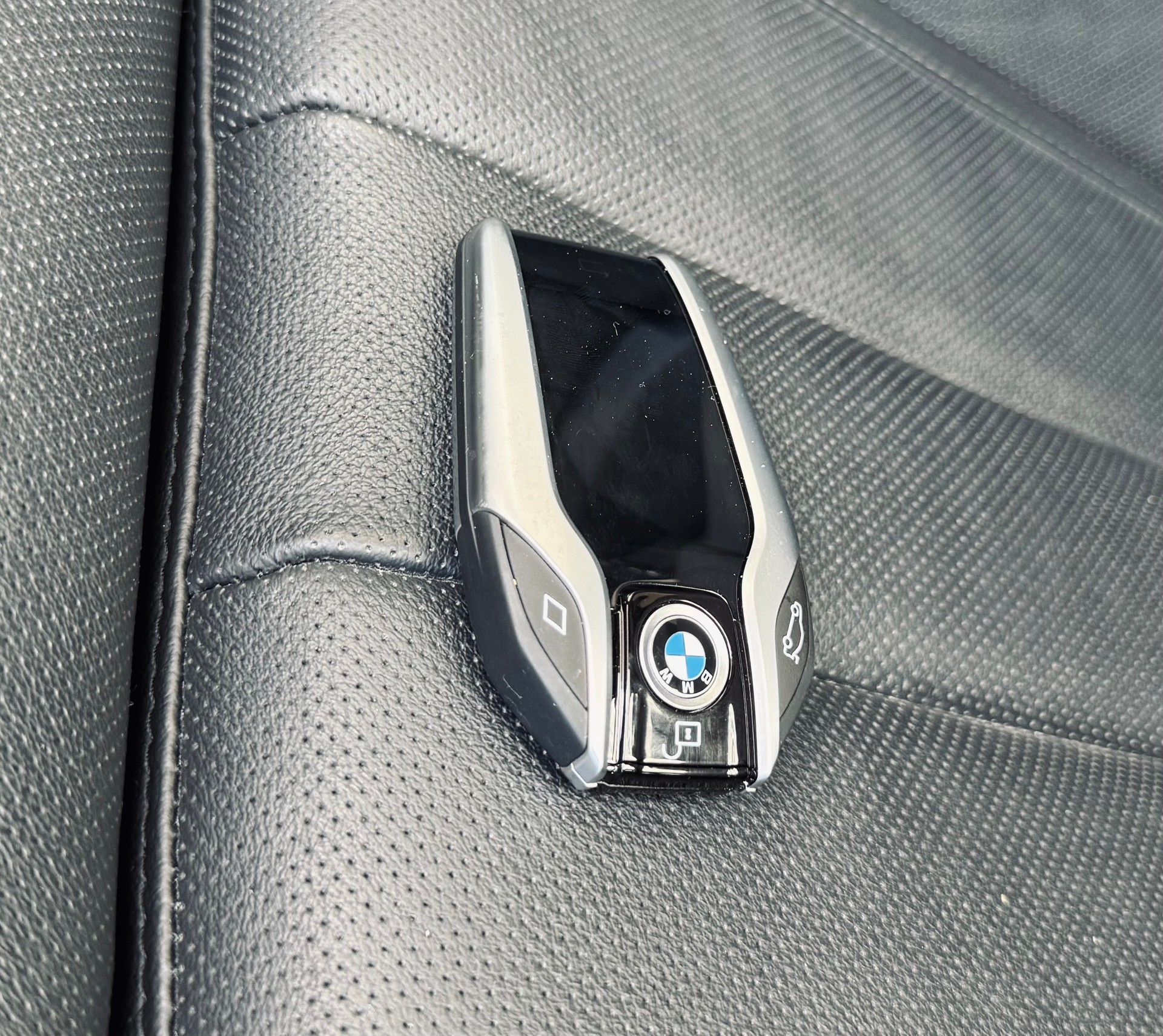 BMW X5 xDrive 48V 40i M Sport Steptronic-image-22