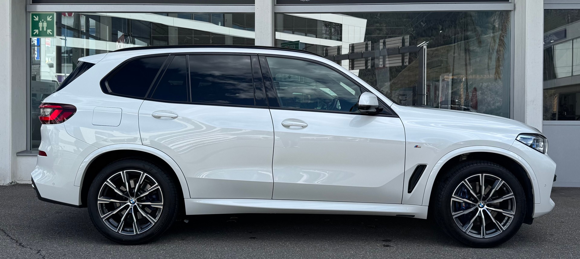 BMW X5 xDrive 48V 40i M Sport Steptronic-image-1