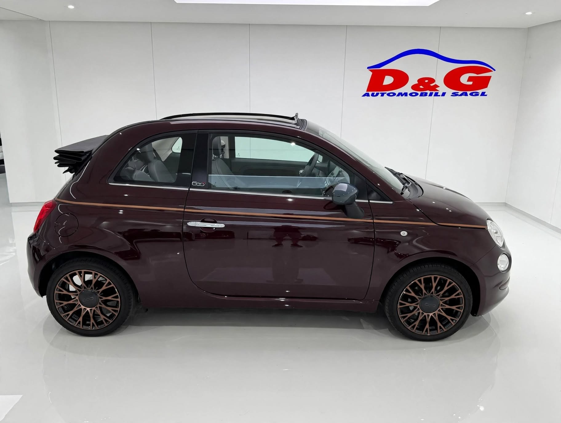 FIAT 500C 0.9 Twinair Rockstar