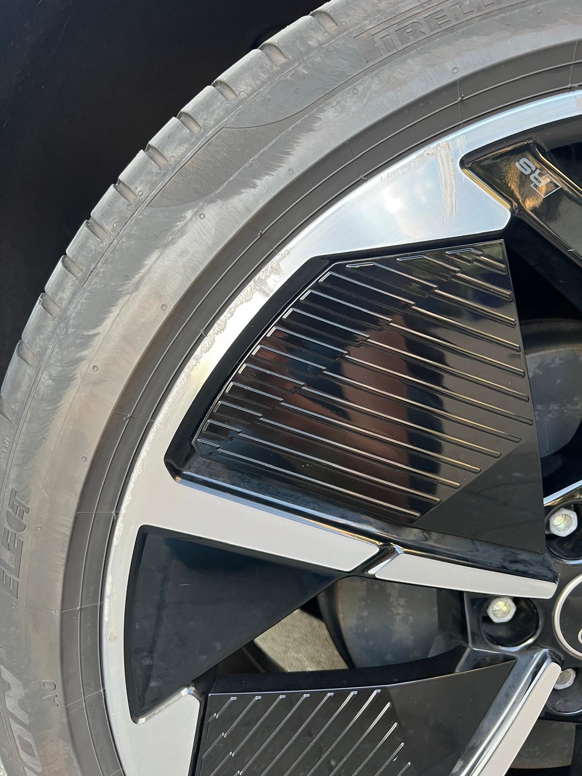 AUDI 50 quattro-image-12