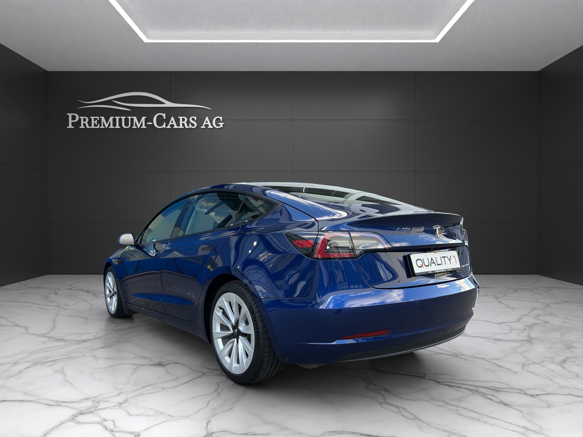 TESLA Model 3 Long Range Dual Motor AWD-image-2
