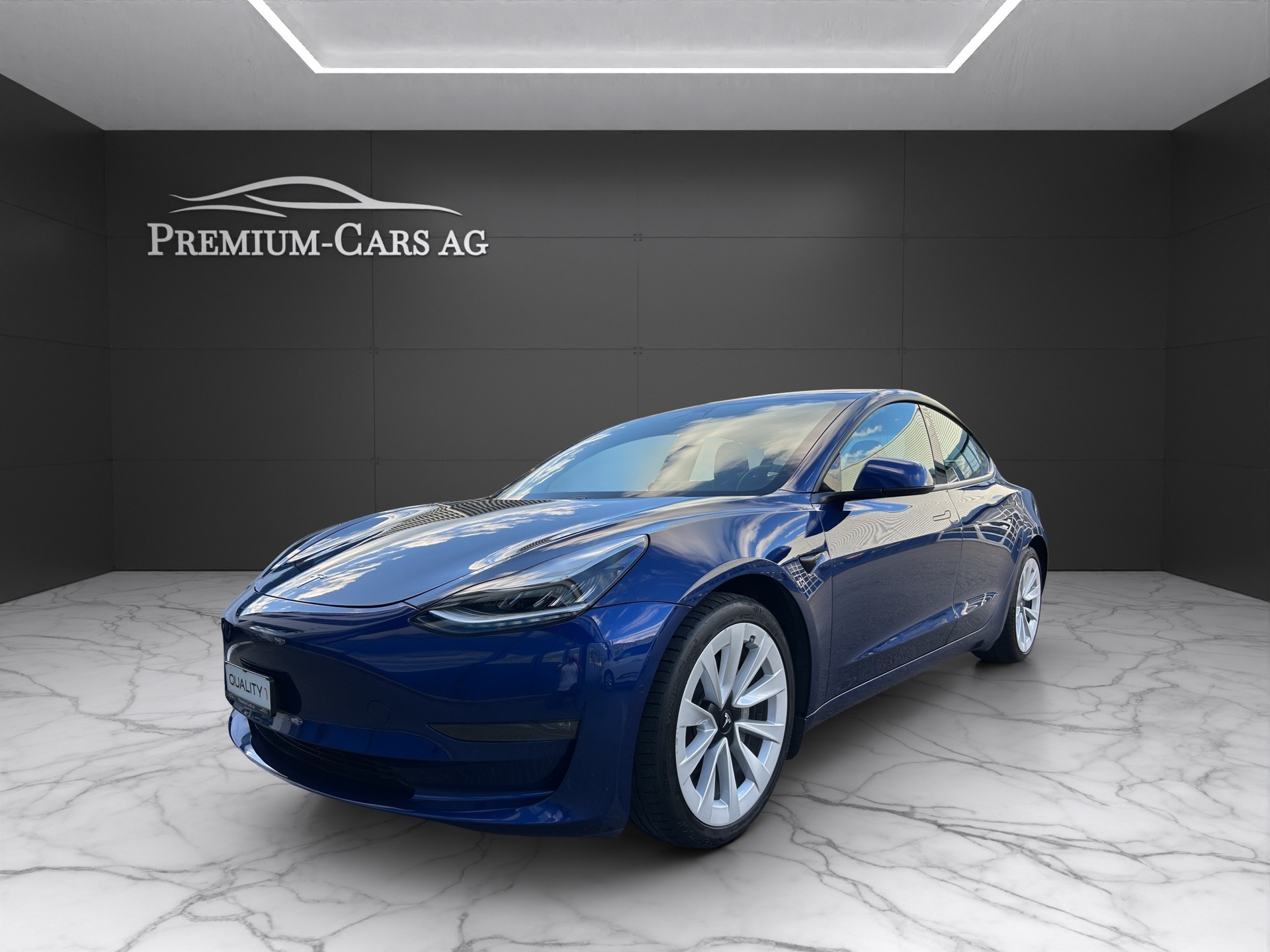 TESLA Model 3 Long Range Dual Motor AWD-image-1