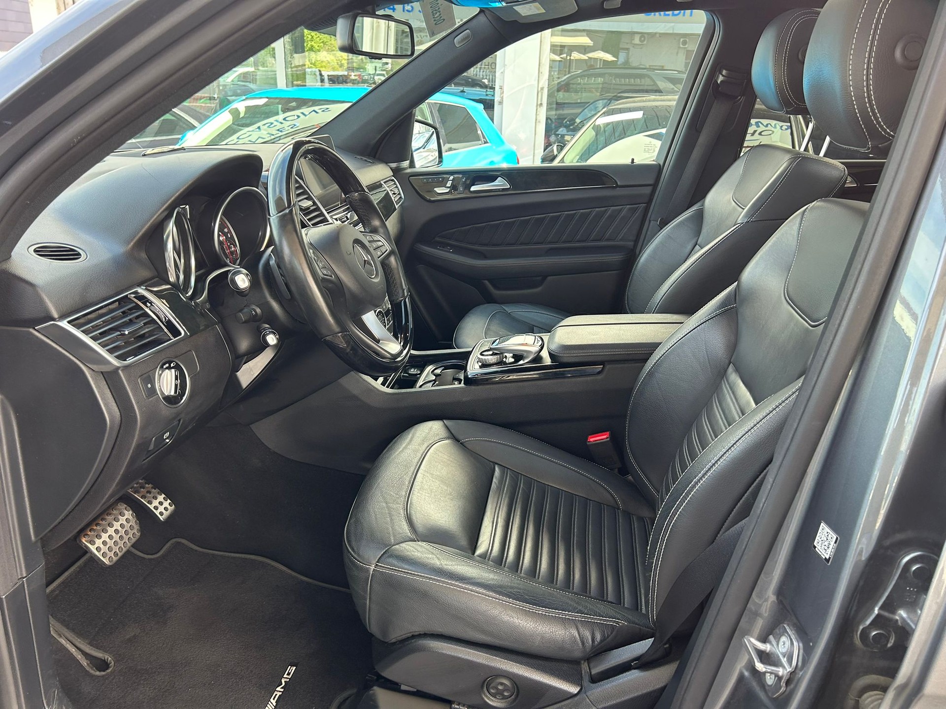 MERCEDES-BENZ GLE 350 d AMG-Line 4Matic 9G-Tronic-image-7