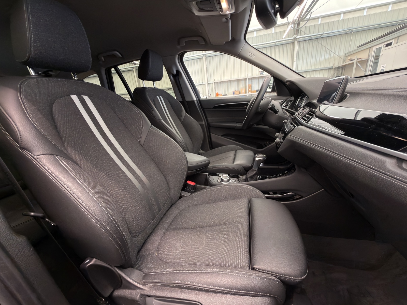 BMW X1 xDrive 25e Sport Line Fleet Edition Steptronic - Driving Assistant Plus - Rückfahrkamera-image-12
