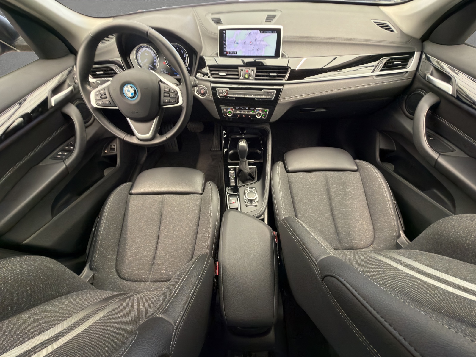 BMW X1 xDrive 25e Sport Line Fleet Edition Steptronic - Driving Assistant Plus - Rückfahrkamera-image-6