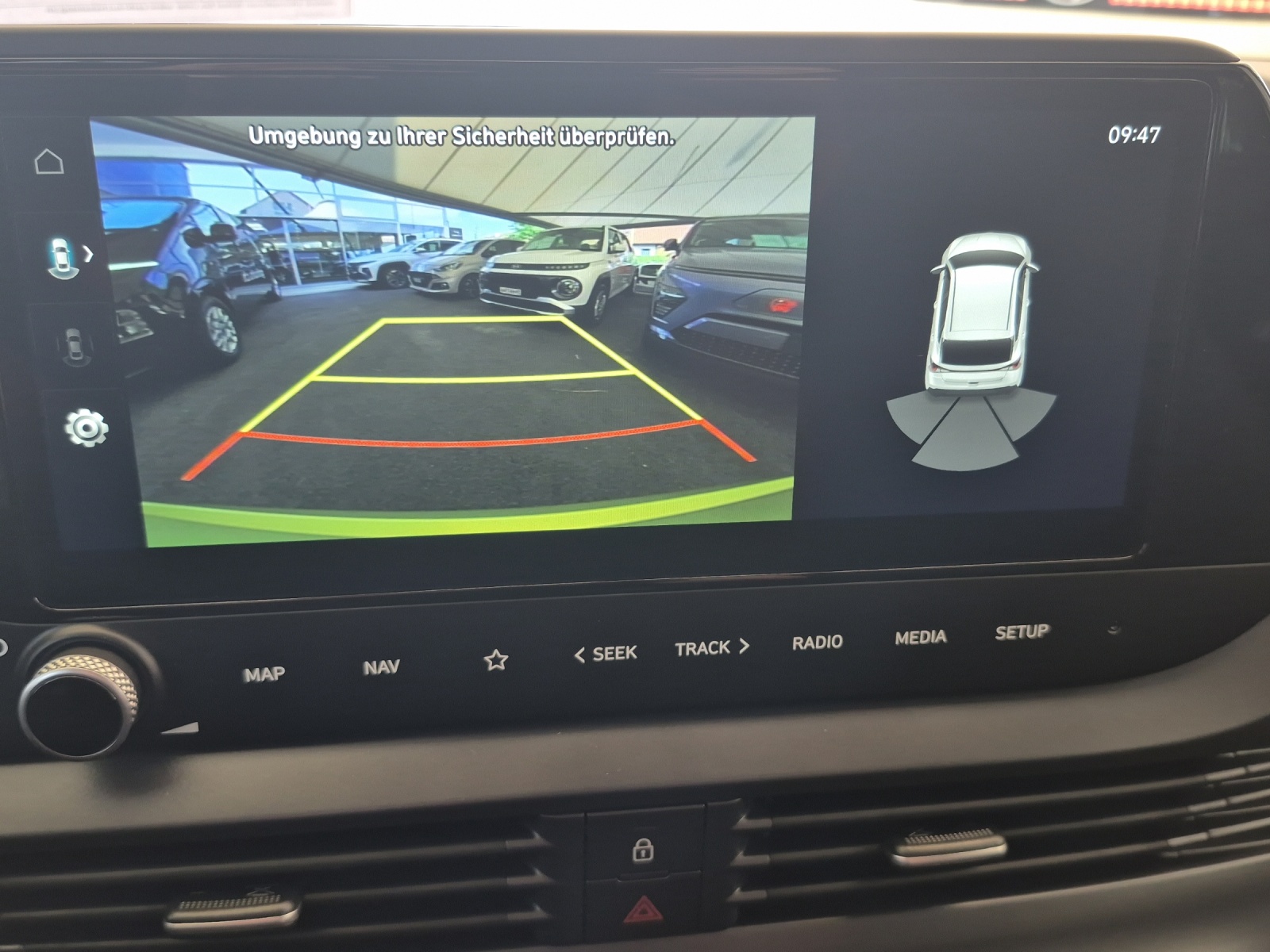 HYUNDAI Bayon 1.0 T-GDi Amplia Two Tone Safe tec-image-12