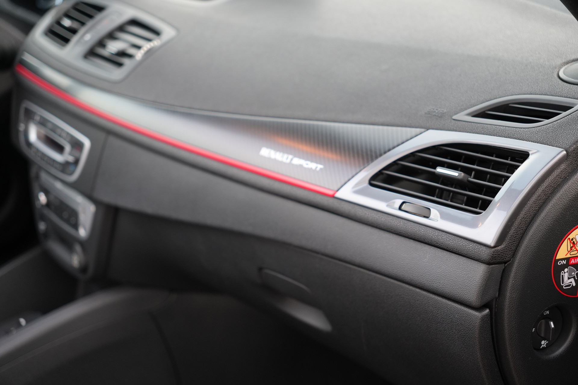 RENAULT Mégane CC 2.0 16V Turbo GT (CH)-image-14
