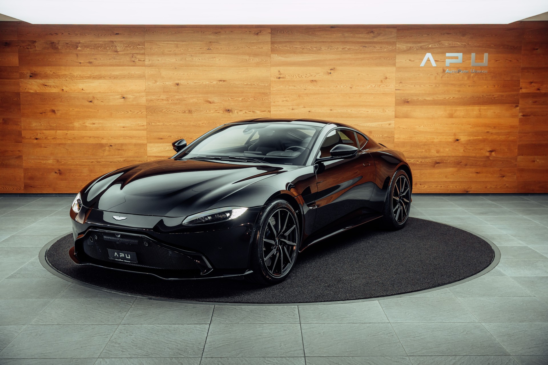 ASTON MARTIN V8 Vantage 4.0 Coupé-image-4