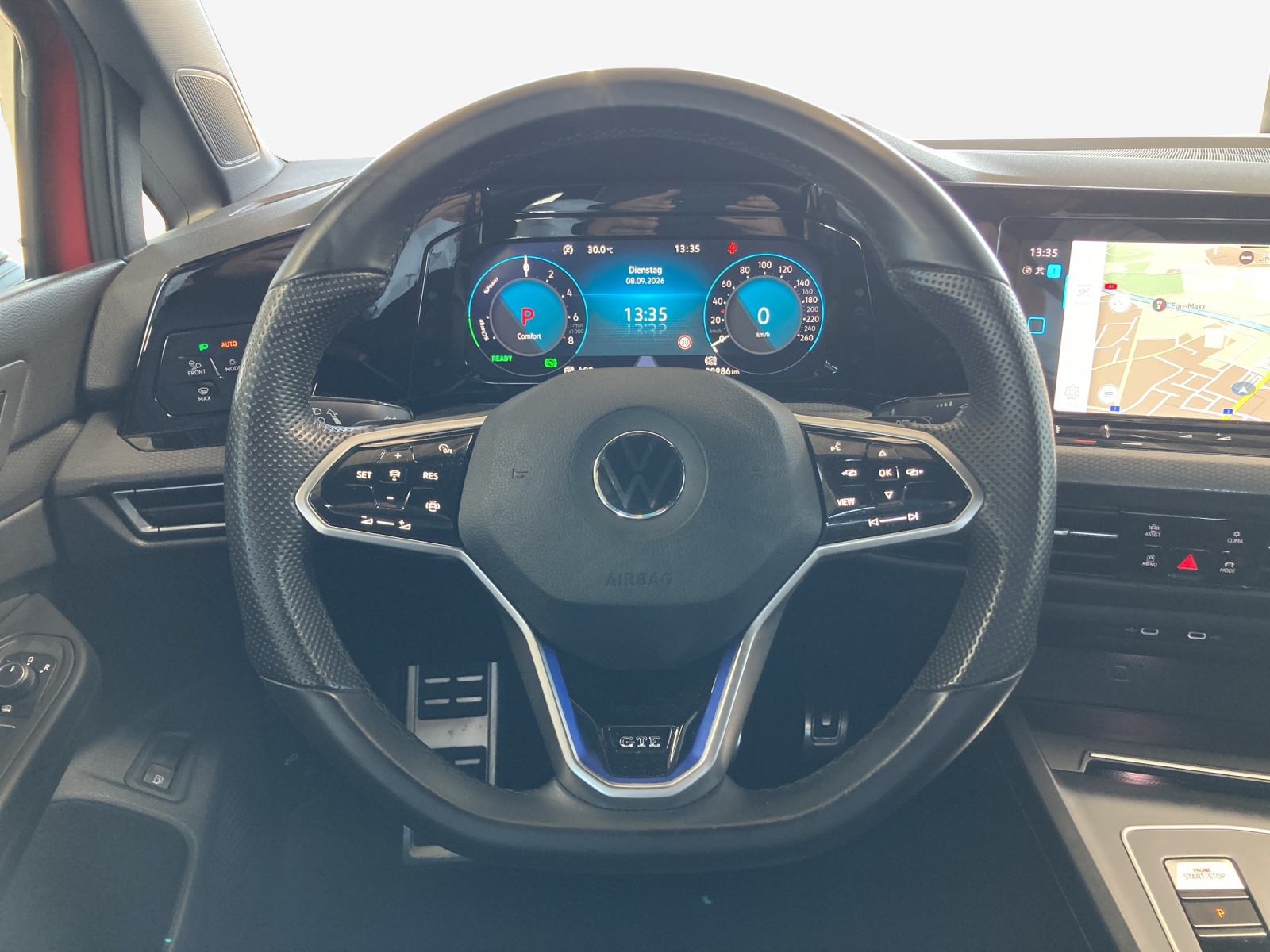 VW Golf 1.4 TSI PHEV GTE-image-9