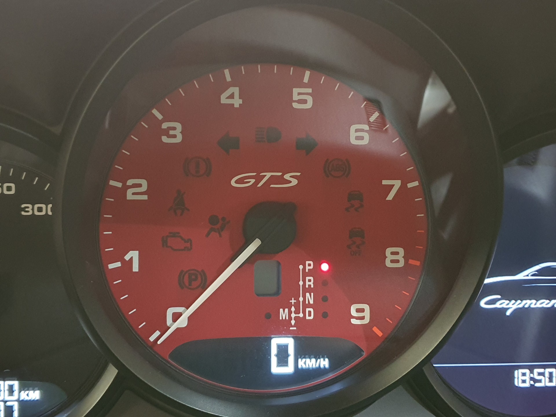 PORSCHE 3.4 GTS PDK-image-9