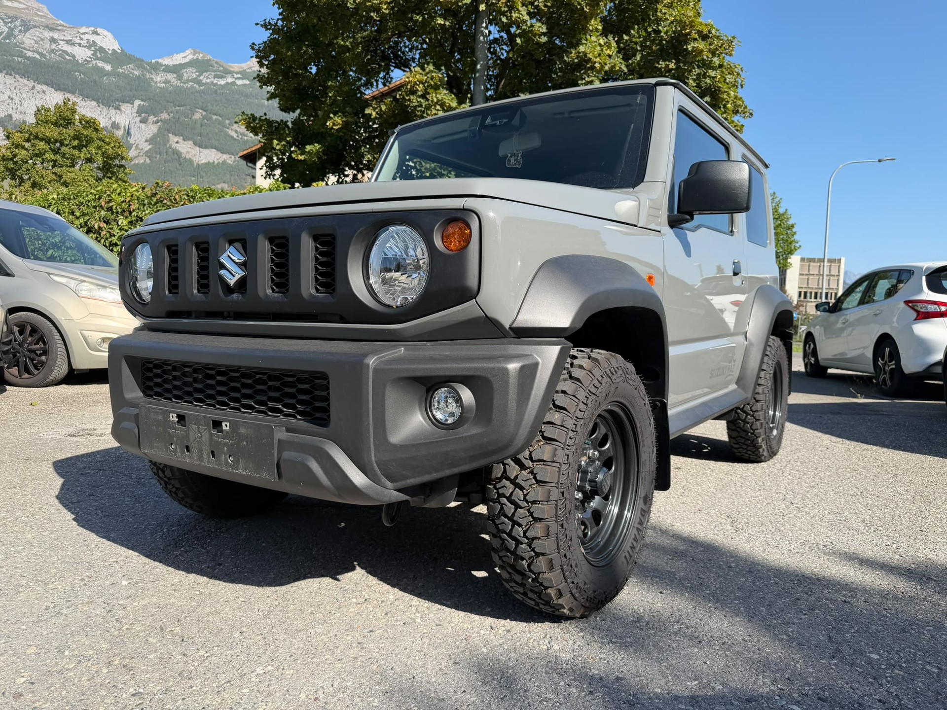 SUZUKI Jimny 1.5 Compact+ 4x4-image-3