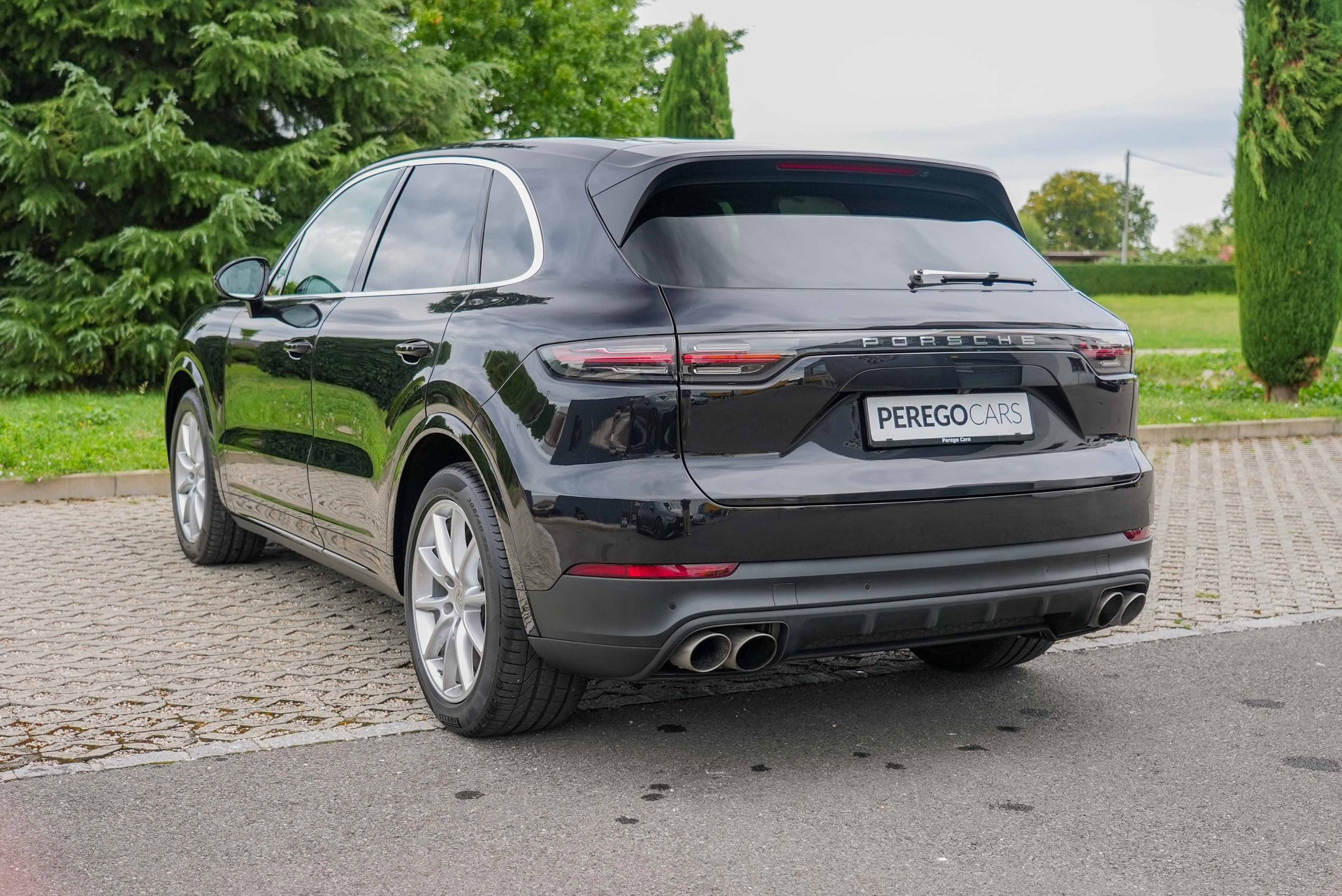 PORSCHE Cayenne S-image-6