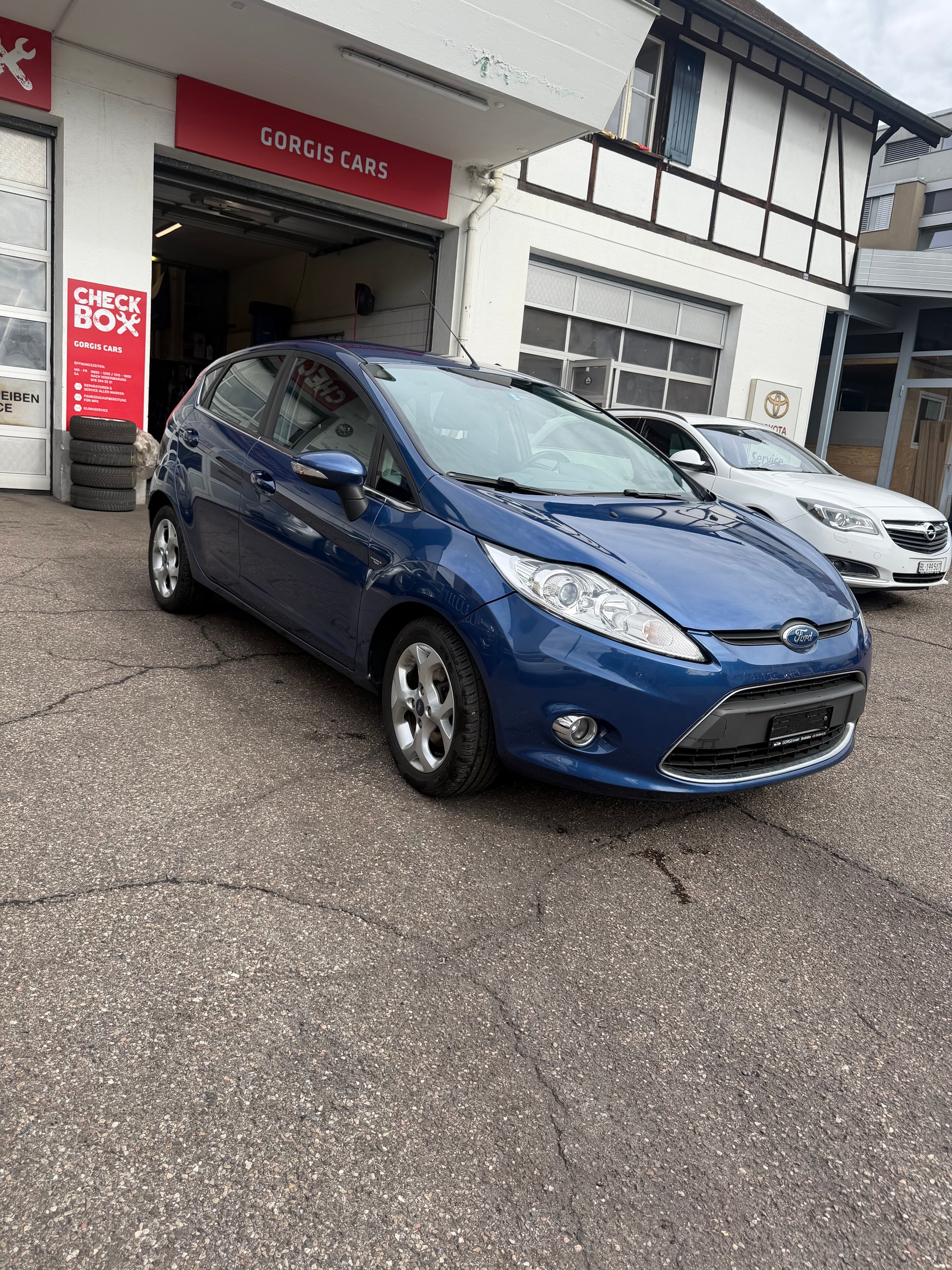 FORD Fiesta 1.6 16V TDCi Trend-image-4