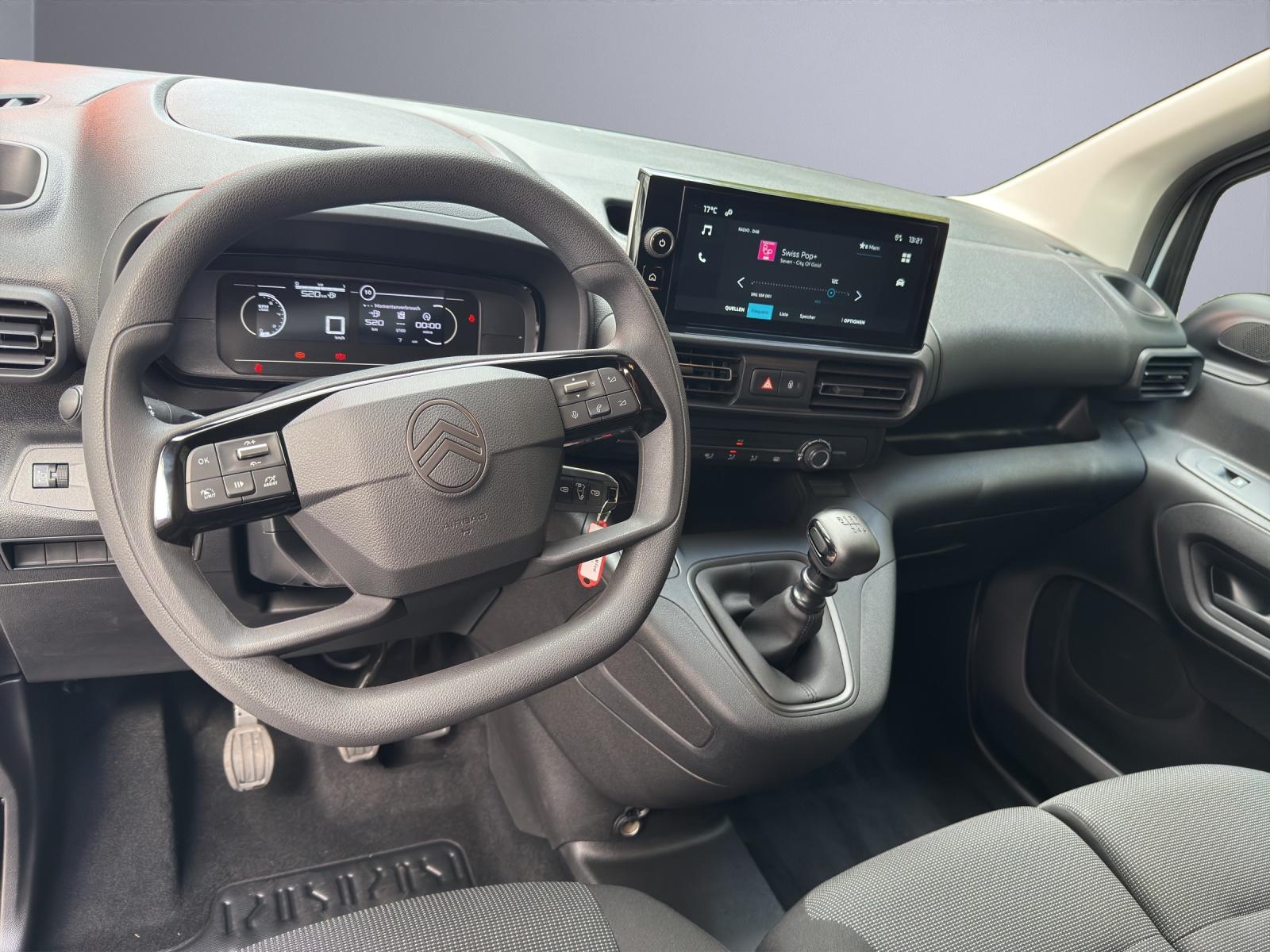 CITROEN Berlingo M 1.2 PureTech 110 First S/S-image-6
