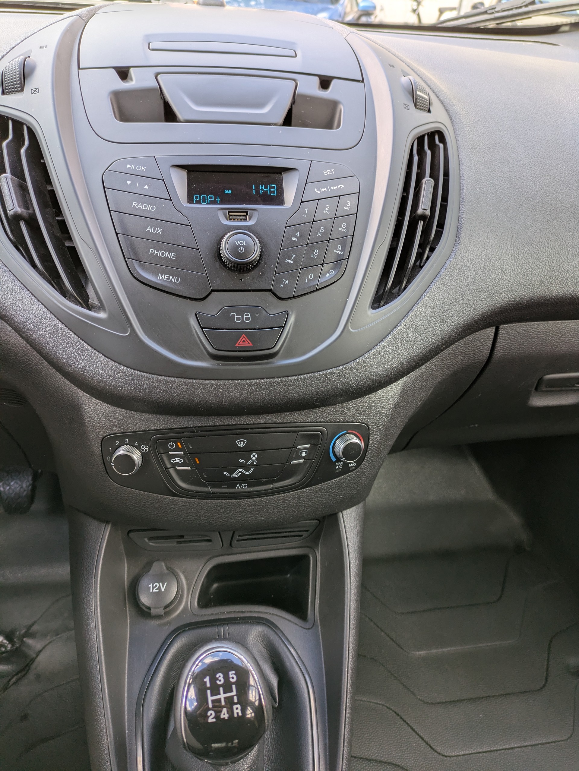 FORD Transit Courier Van 1.0 EcoB Ambiente-image-13