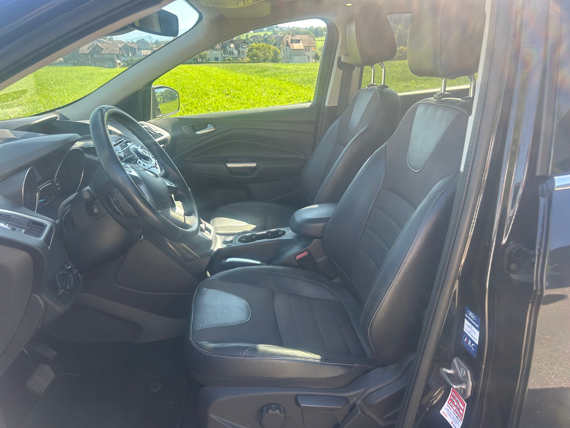 FORD Titanium 2.0 TDCI 4x4-image-5