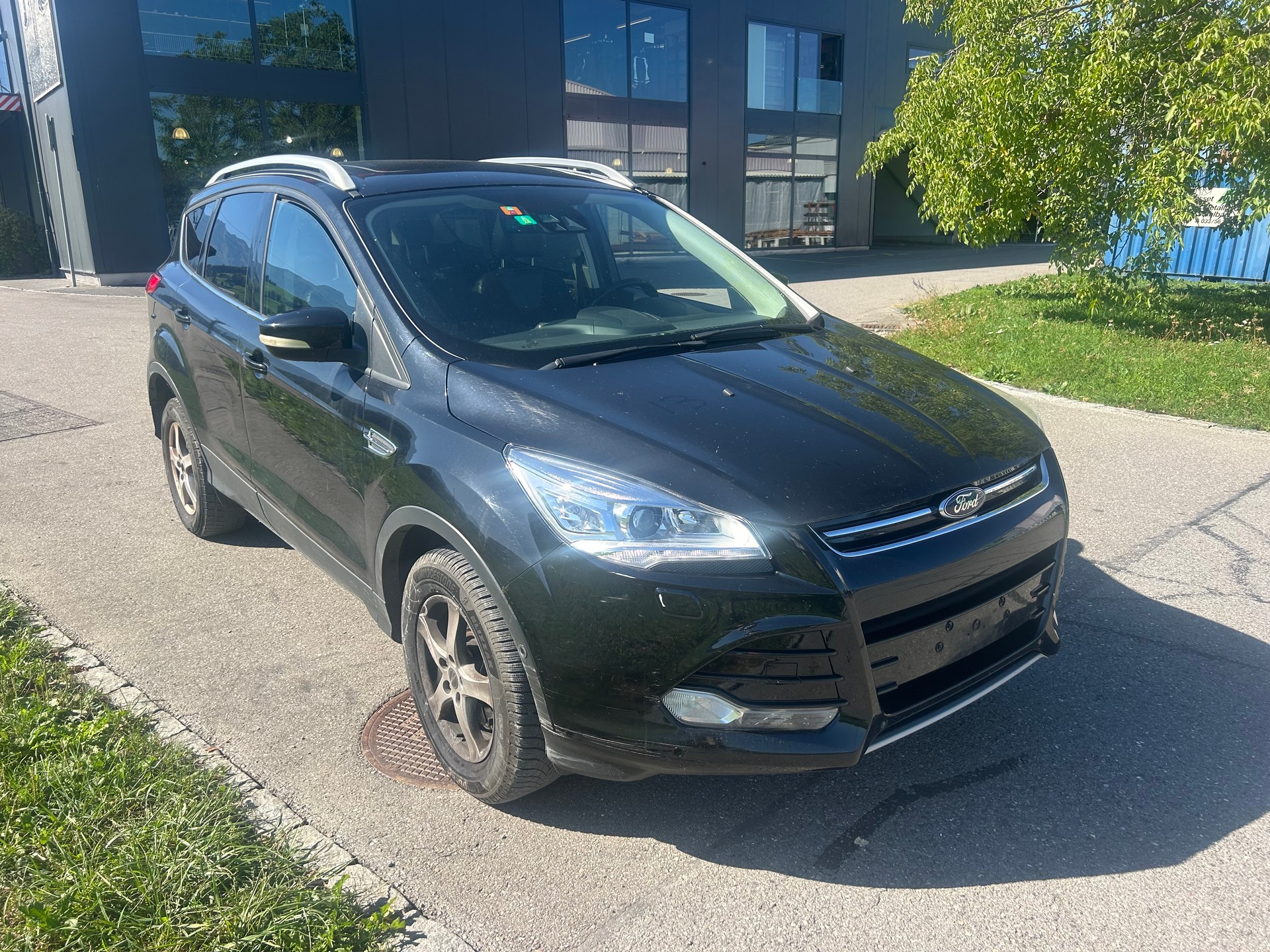 FORD Titanium 2.0 TDCI 4x4-image-1