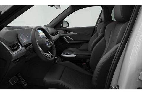 BMW X1 U11 23i xDrive paddles-image-2