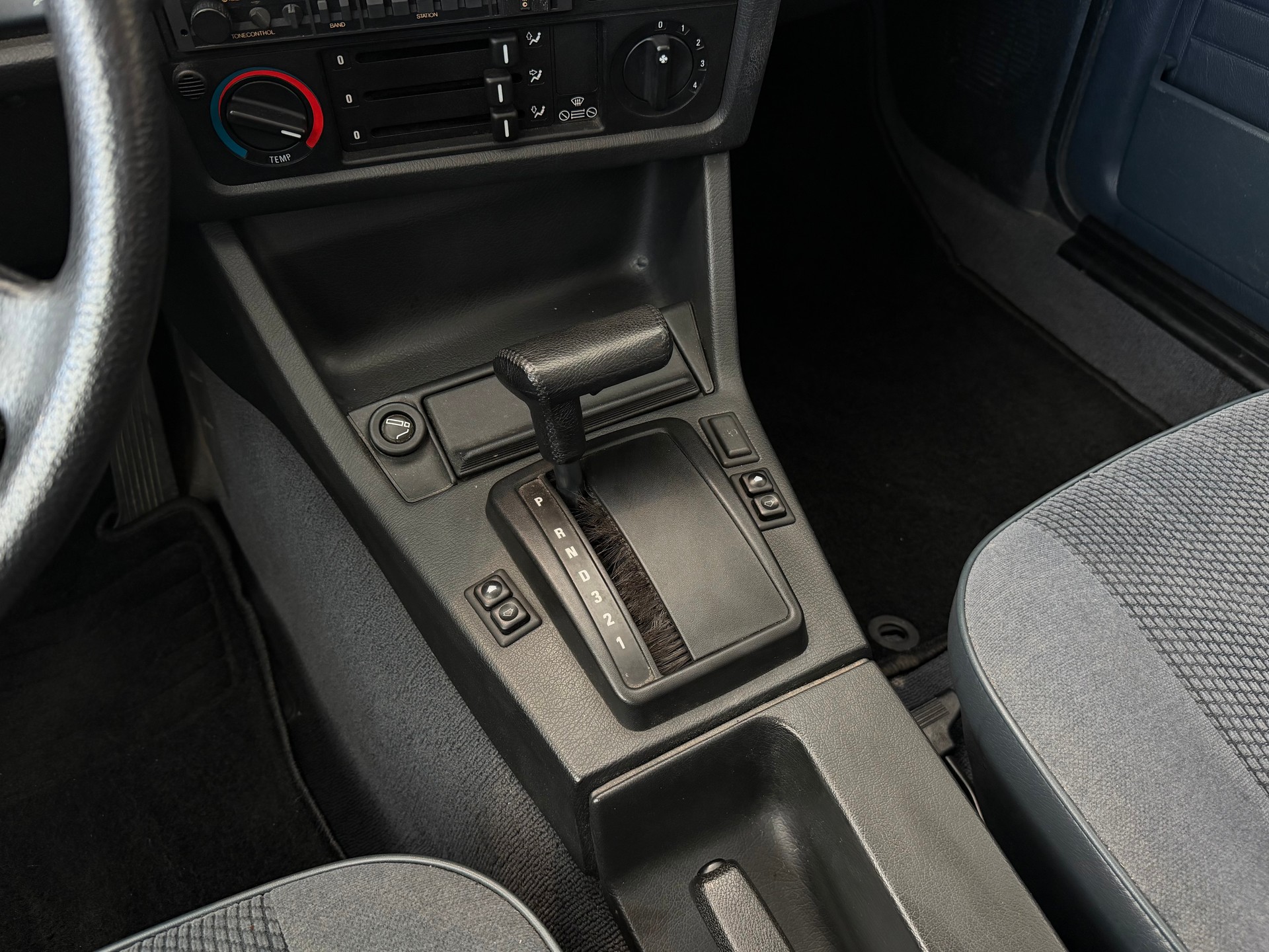 BMW 318i E30 **Frisch ab MFK & Service**-image-15