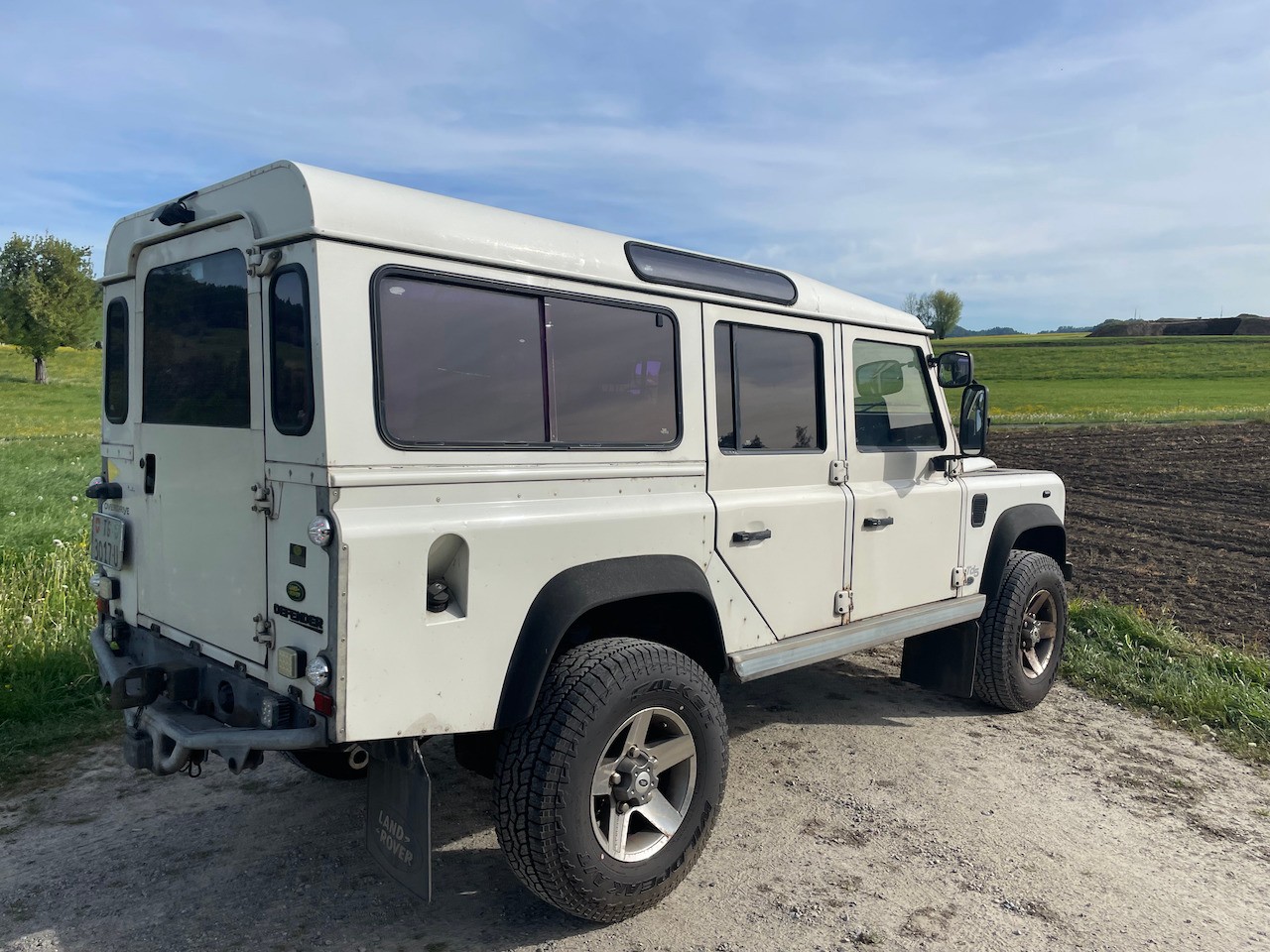 LAND ROVER Defender 110 SW 2.5 Td5-image-2