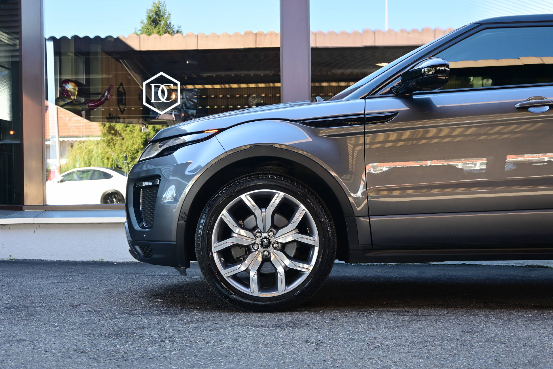 LAND ROVER Range Rover Evoque 2.0 TD4 HSE Dynamic-image-5