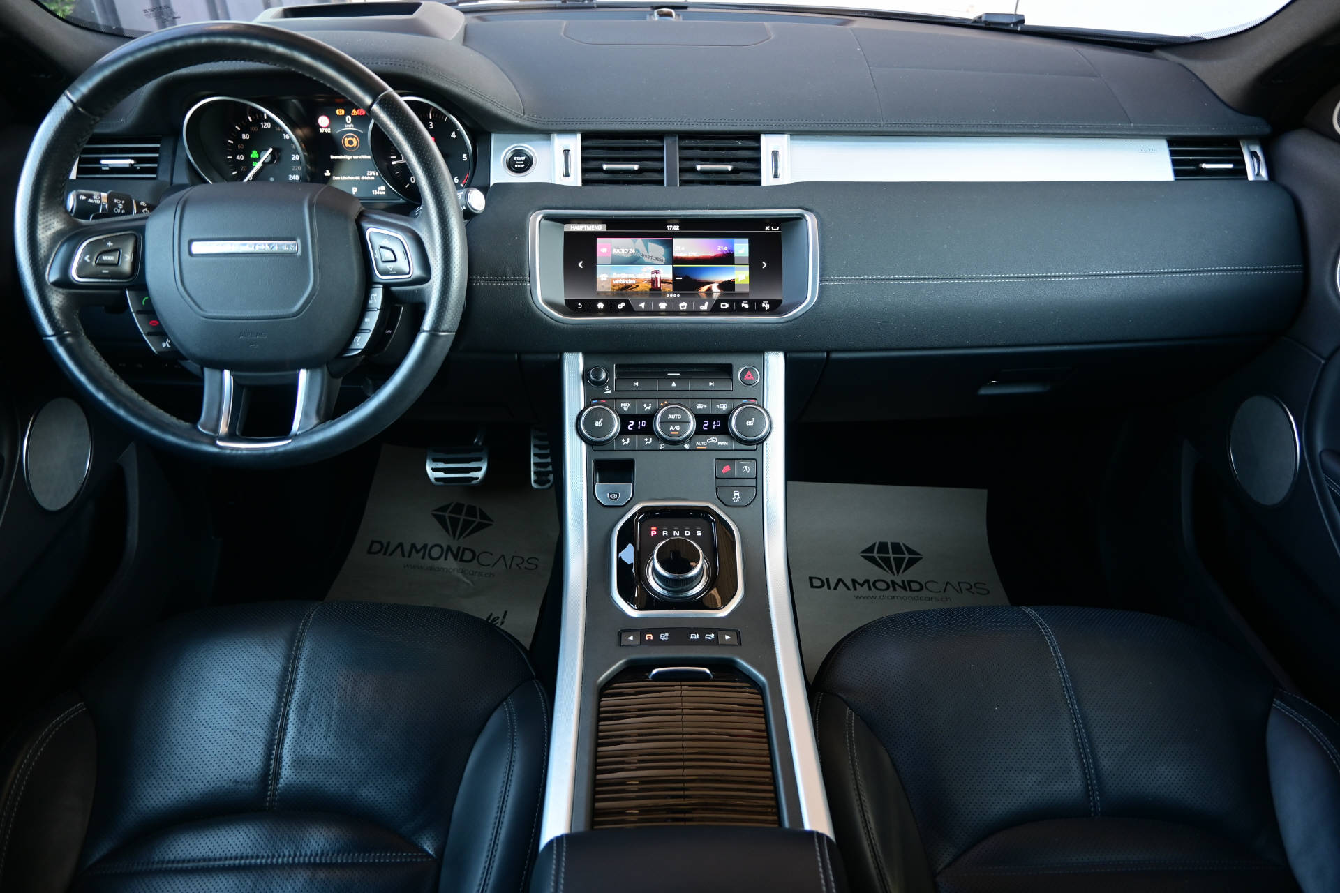 LAND ROVER Range Rover Evoque 2.0 TD4 HSE Dynamic-image-13
