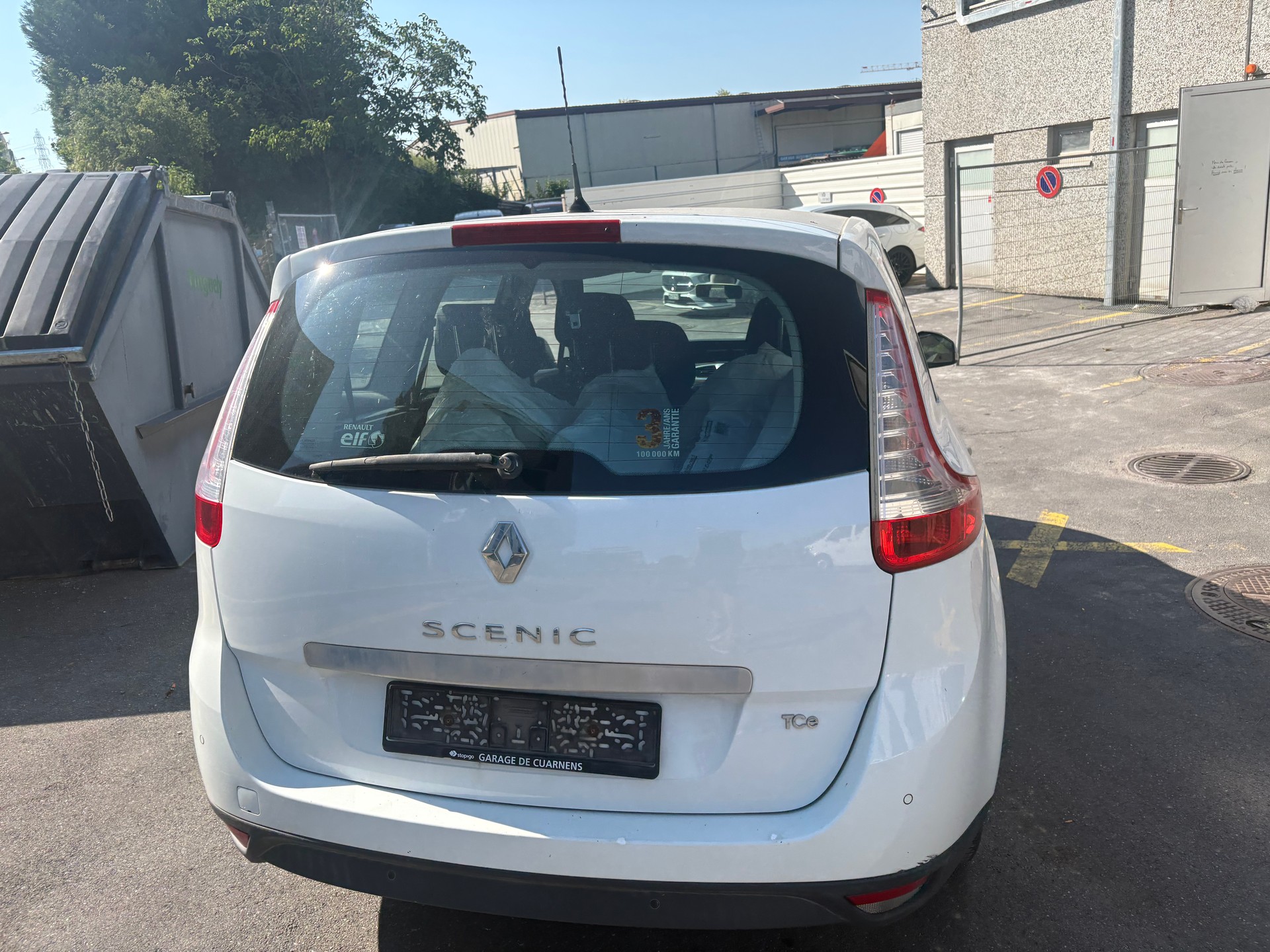 RENAULT Grand Scénic 1.4 16V Turbo Expression-image-4