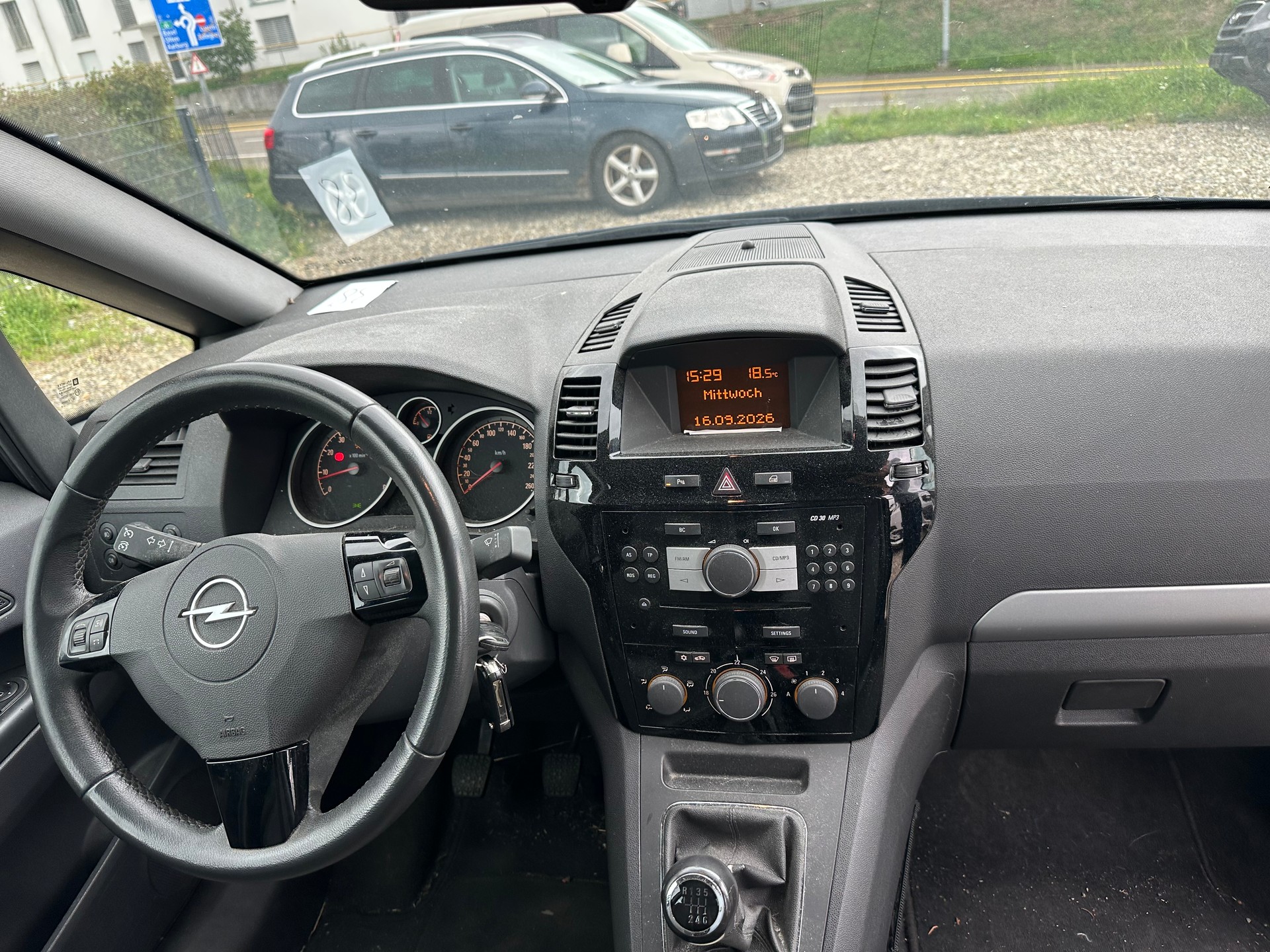 OPEL Zafira 2.2i 16V Enjoy-image-5