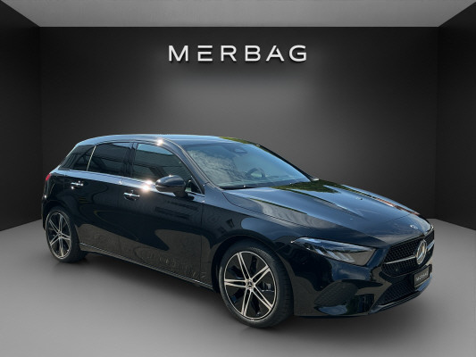MERCEDES-BENZ A 200 Night Star 7G-DCT-image-0