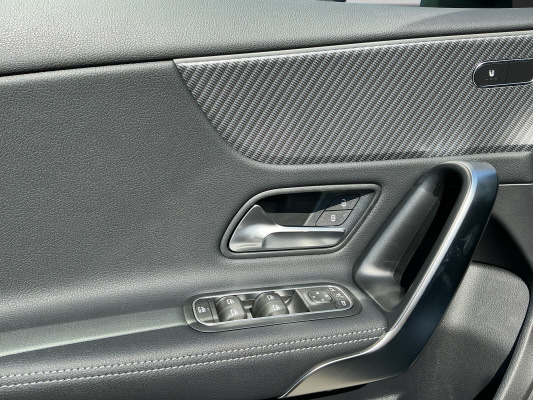 MERCEDES-BENZ A 200 Night Star 7G-DCT-image-9