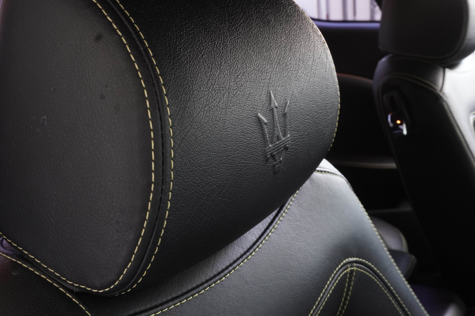 MASERATI GranTurismo S Automatica-image-15
