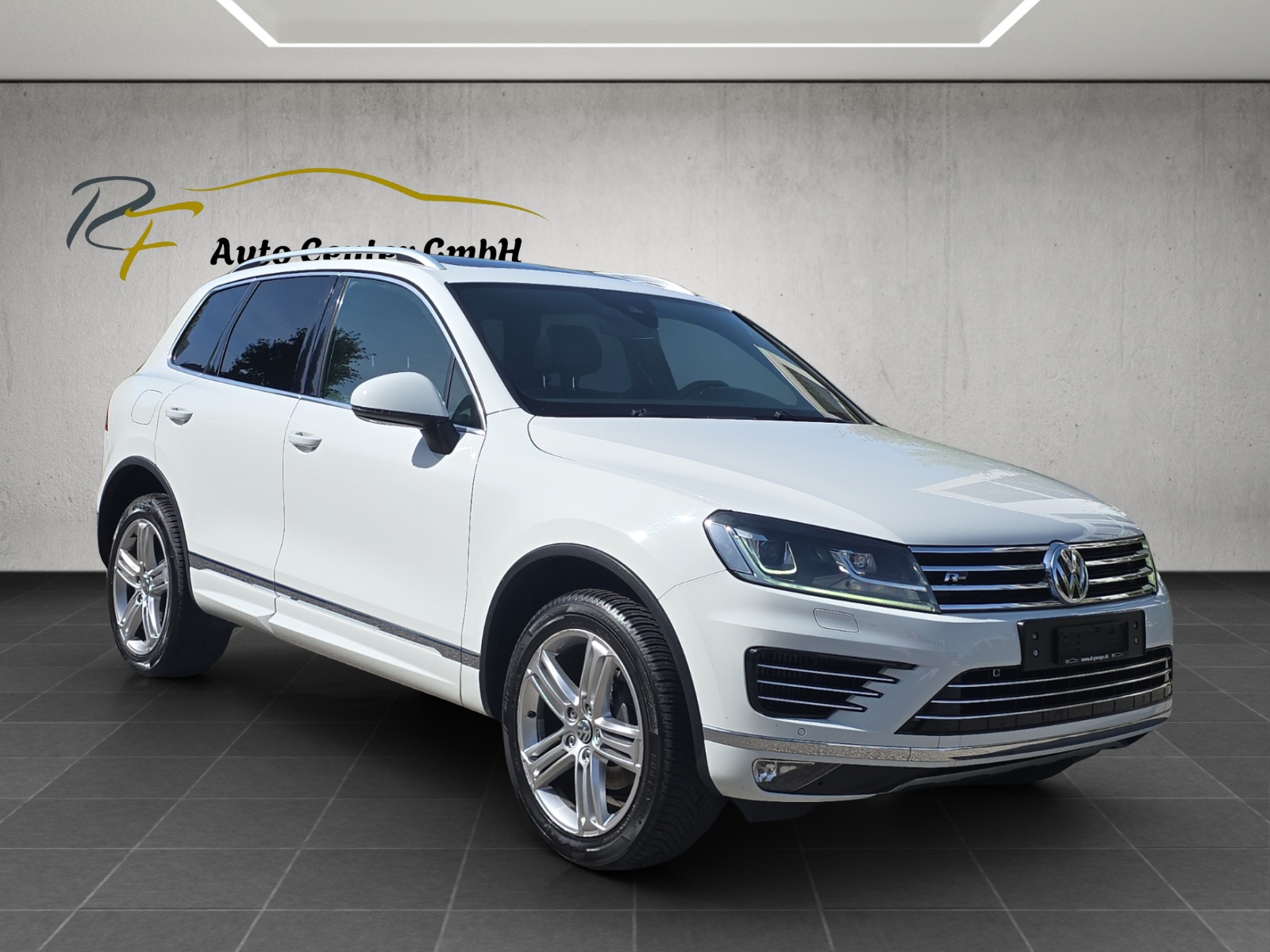 VW Touareg 3.0 TDI BMT Terrain Tech Peak Tiptronic-image-2