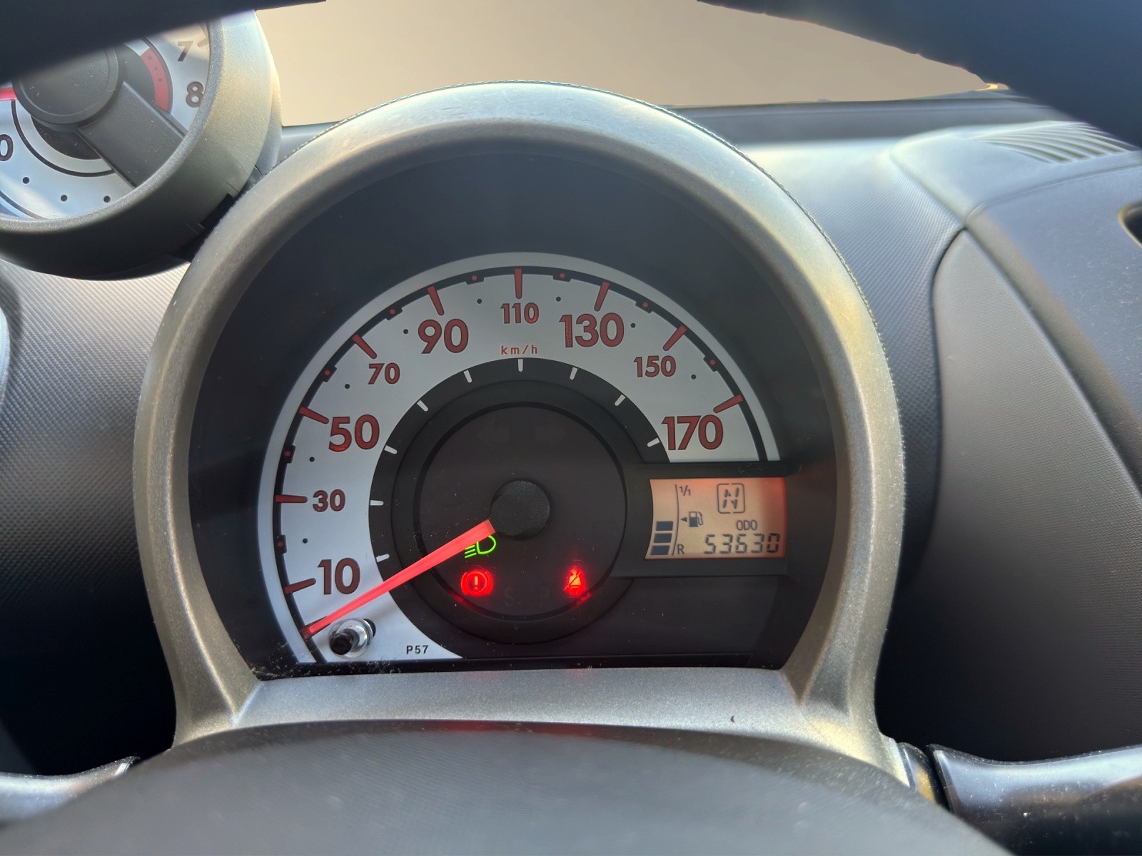 CITROEN C1 1.0i Chic SensoDrive-image-9