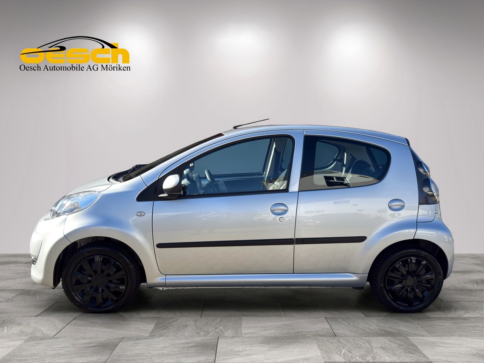 CITROEN C1 1.0i Chic SensoDrive-image-1