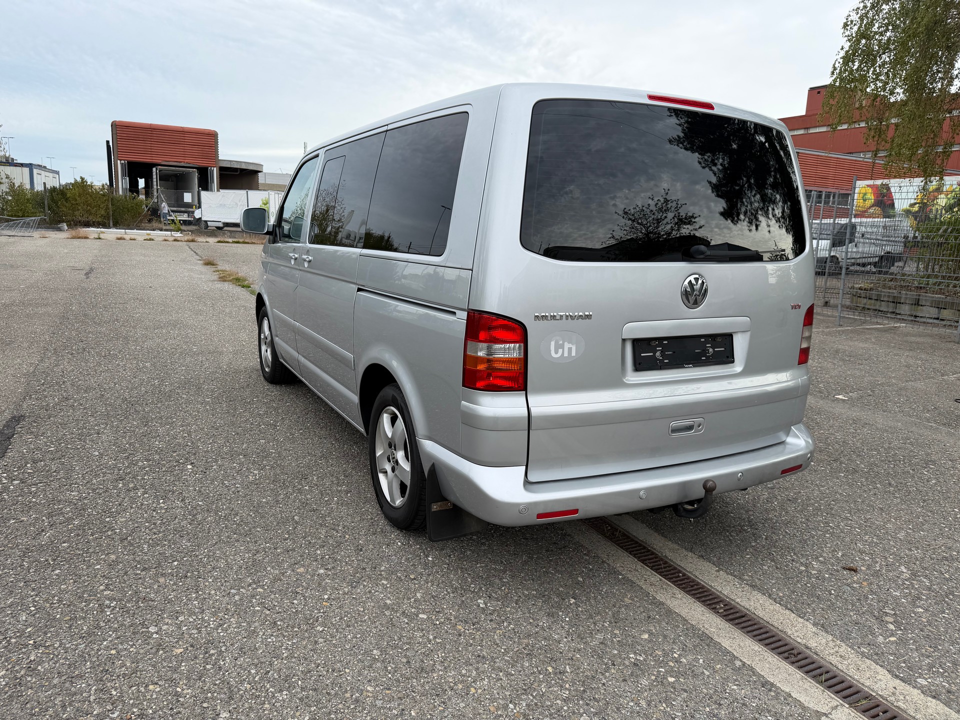 VW T5 Multivan Comfortline 2.5 TDI-image-3