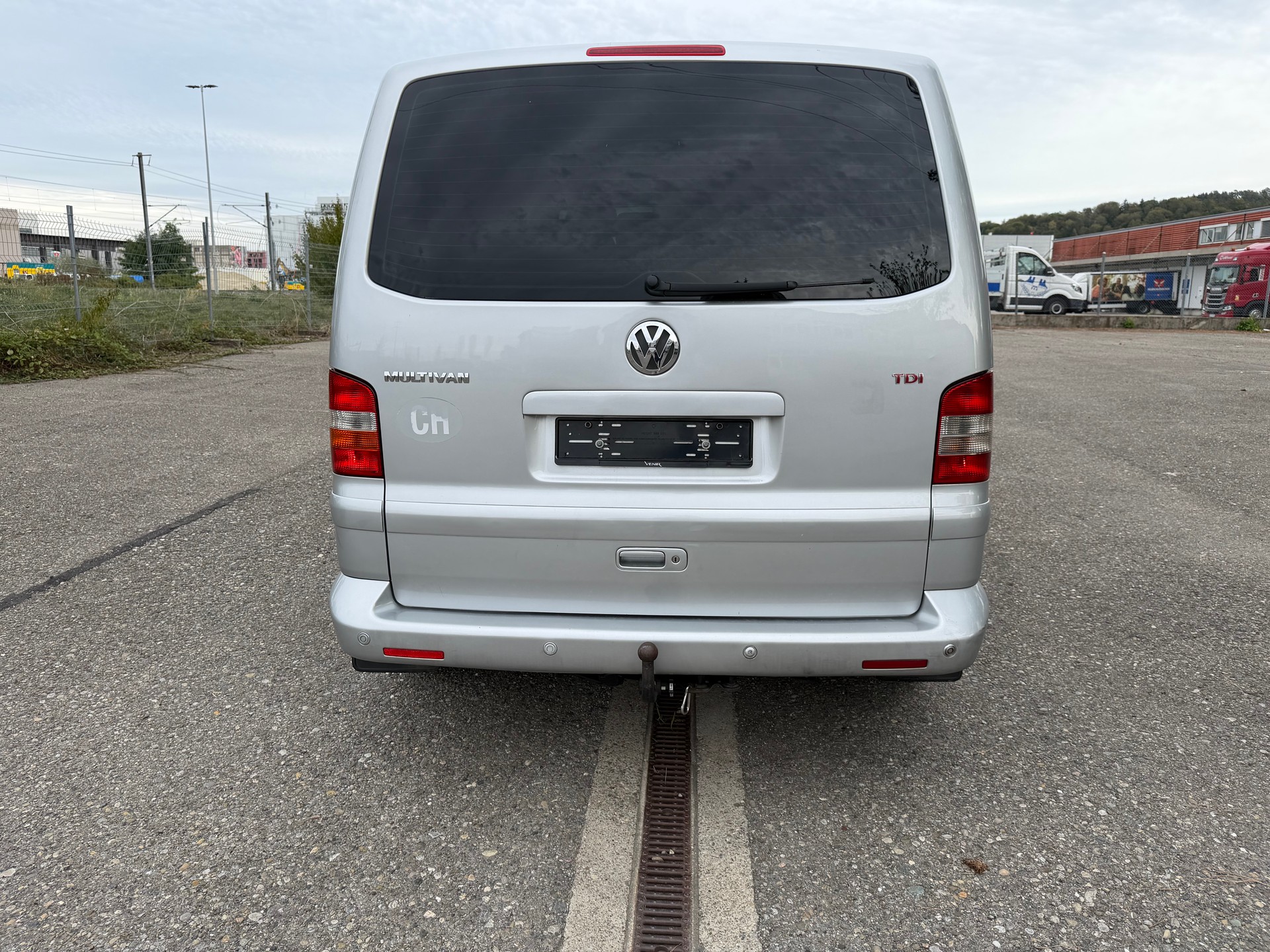 VW T5 Multivan Comfortline 2.5 TDI-image-4