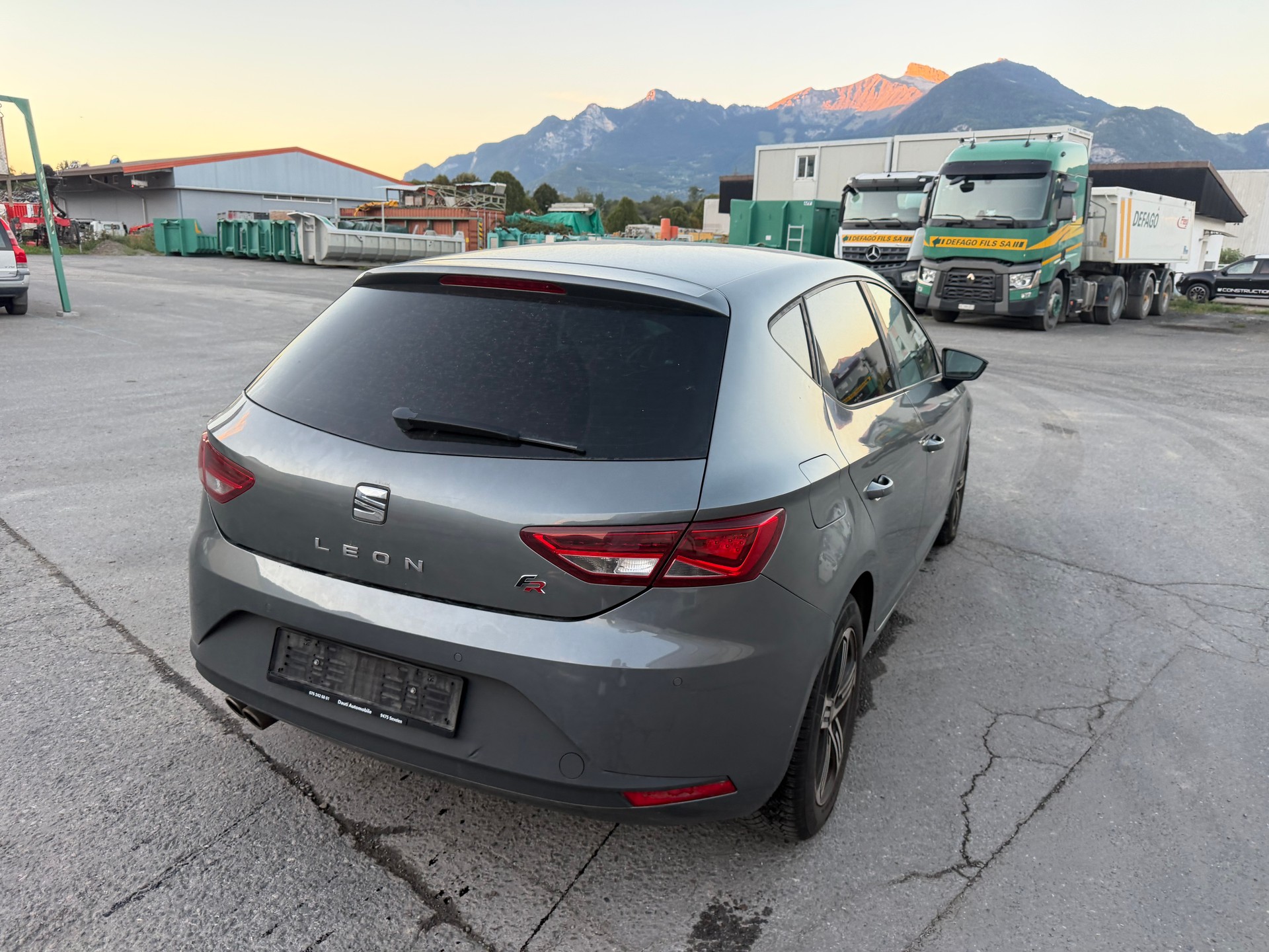 SEAT Leon 2.0 TDI FR DSG-image-3