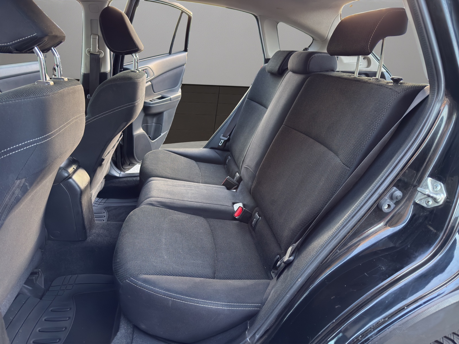 SUBARU XV 2.0 Swiss One AWD CVT-image-12