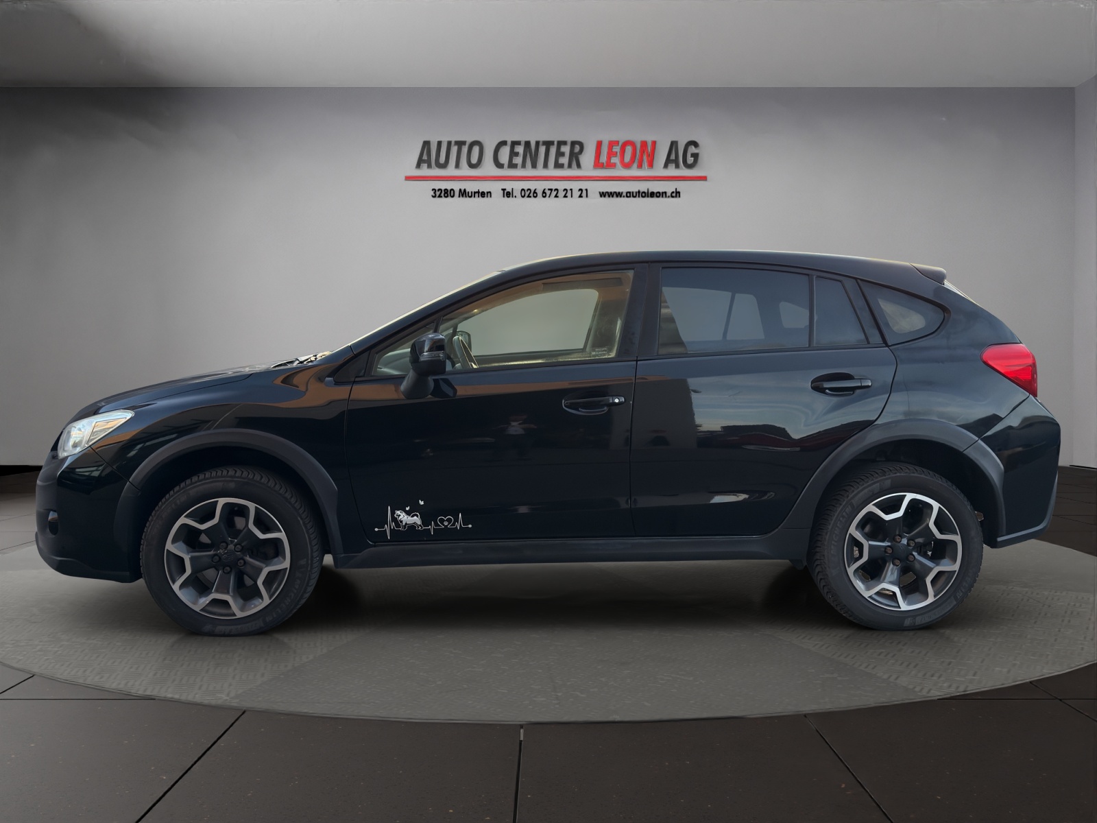 SUBARU XV 2.0 Swiss One AWD CVT-image-2