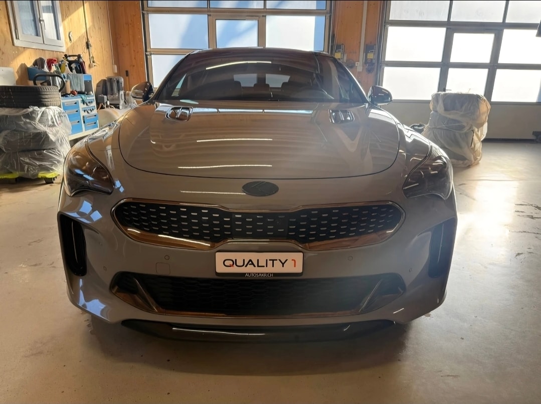 KIA Stinger 3.3 T-GDi GT Automat AWD-image-1