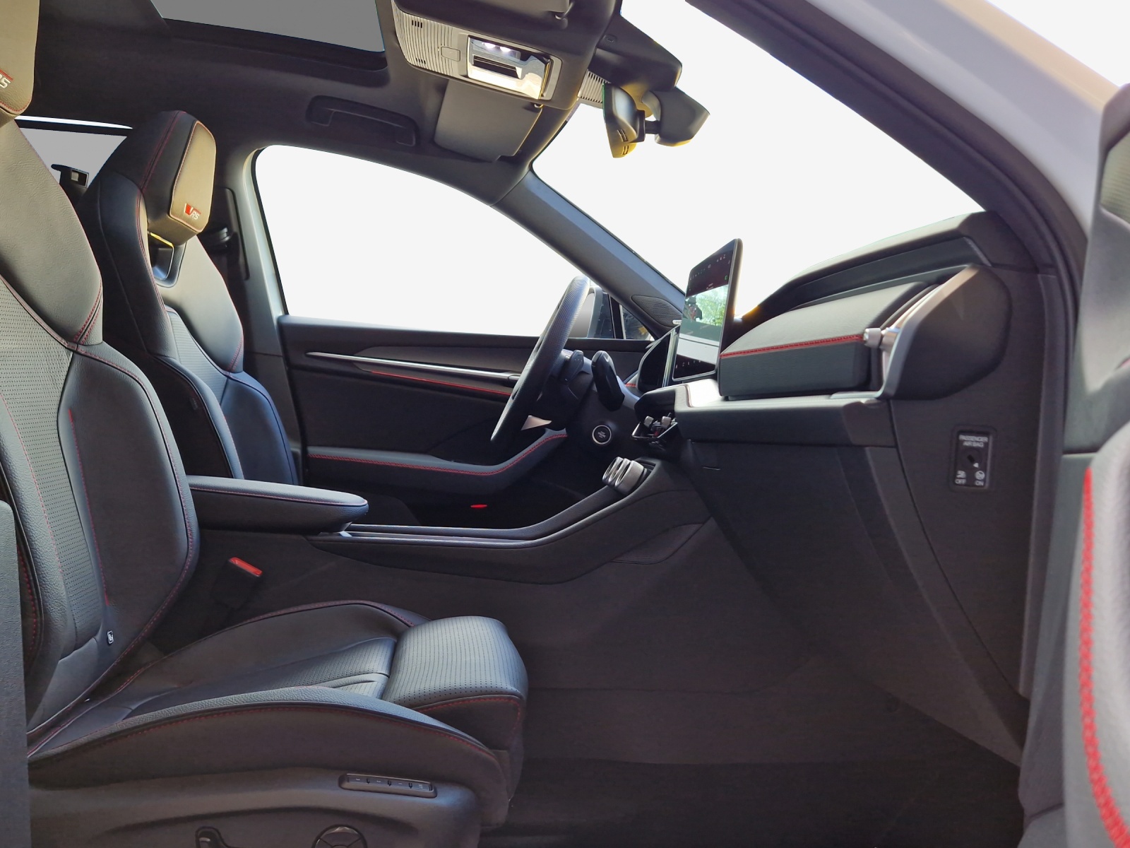 SKODA Kodiaq 2.0 TSI RS 4x4-image-14