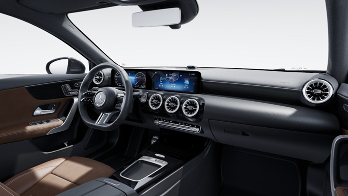 MERCEDES-BENZ A 200 Night Star 7G-DCT-image-9