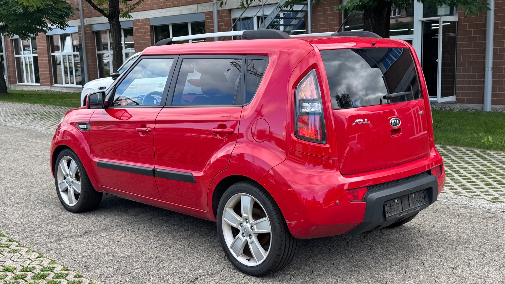 KIA Soul 1.6 CRDi Style Automatic-image-4
