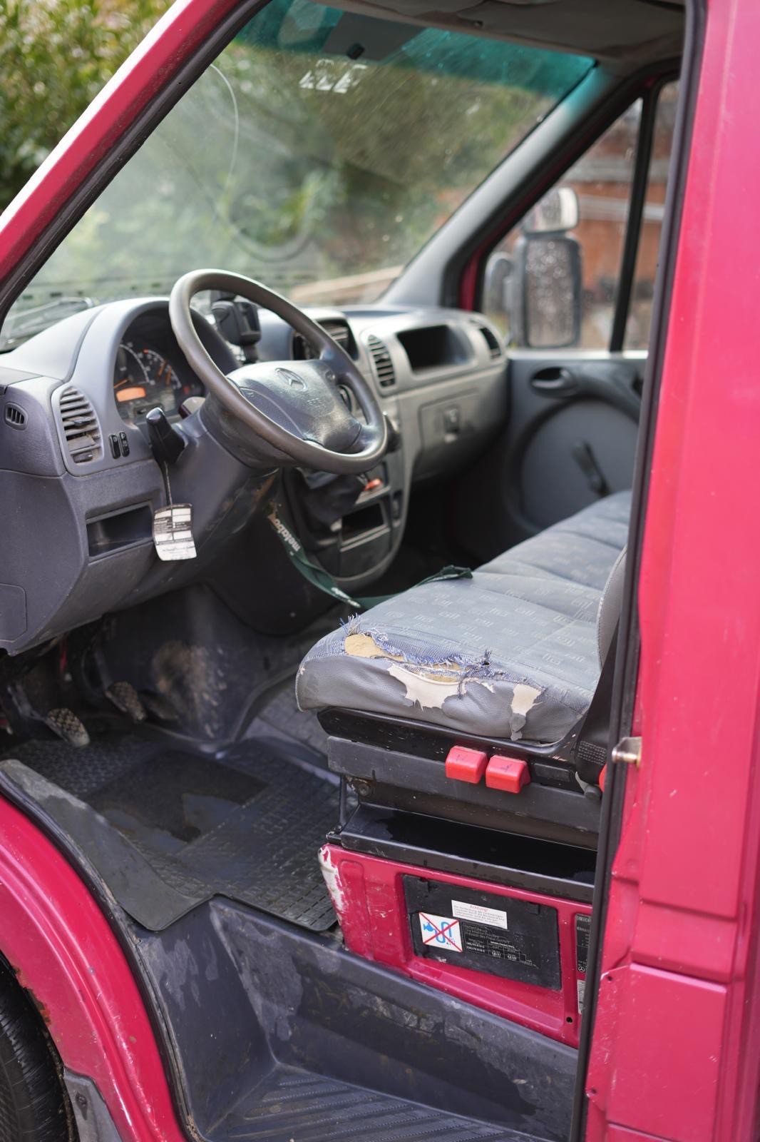 MERCEDES-BENZ Sprinter-image-4