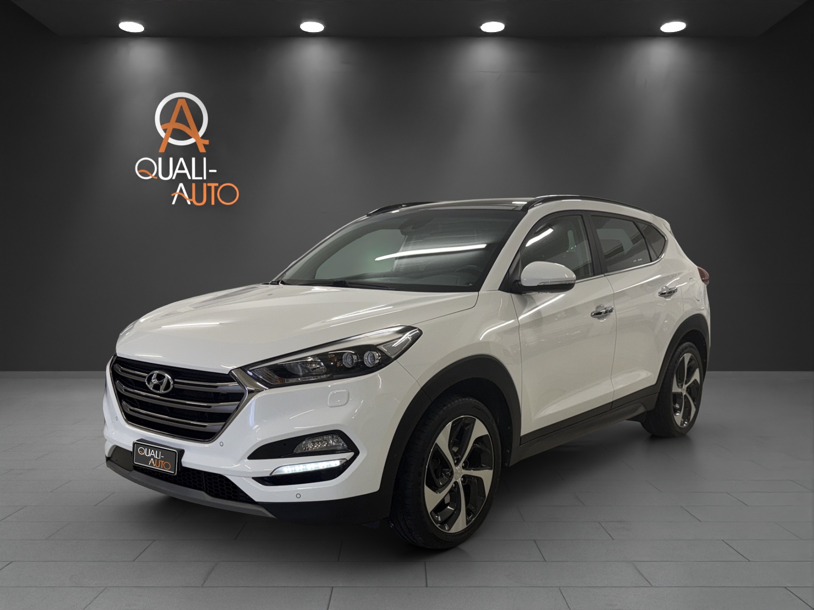 HYUNDAI Tucson 2.0 CRDI Vertex 4WD Automatic-image-2